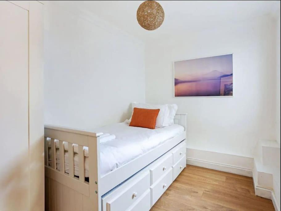 Winchester Nest Ngoại thất bức ảnh